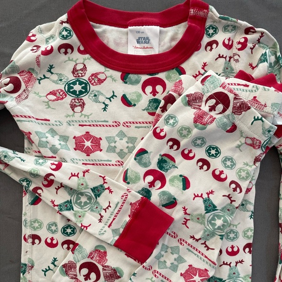 Hanna Andersson Other - Hanna Andersen Star Wars PJS GUC size 120cm